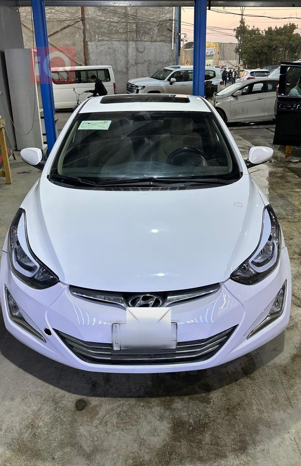 هیۆندای ئەلەنترا